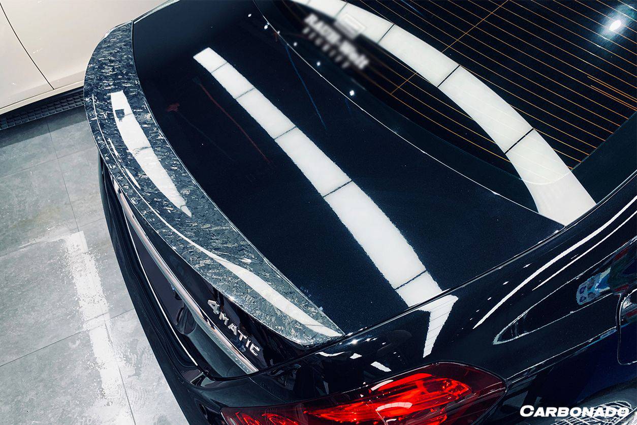 Alerón de maletero de fibra de carbono estilo Carbonado para Mercedes Benz S63 Clase S W222 Sedán RT (2014-2020)