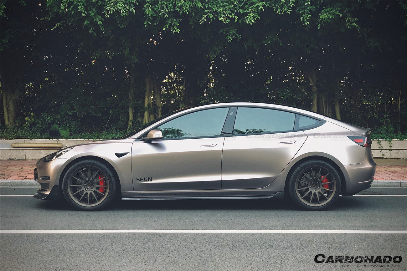Carbonado 2017-2023 Tesla Model 3 VRS Style Carbon Fiber Side Skirts