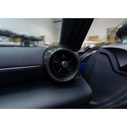 Cubierta de fibra de carbono seca para el tablero del pasajero JDMuscle 22+ BRZ/GR86 Tanso