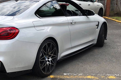 Carbonado 2014-2020 BMW M3 F80 M4 F82 VA Style Carbon Fiber Side Skirts