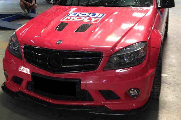 Carbonado 2008-2011 Mercedes Benz W204 C63 AMG BK Style HOOD