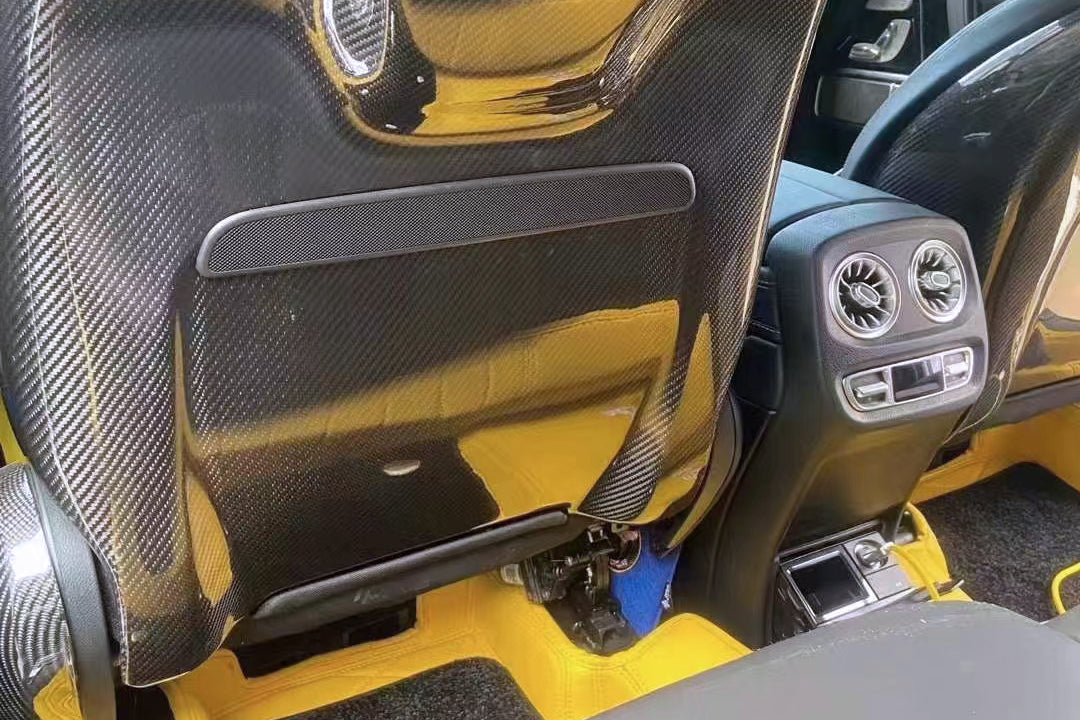 Carbonado 2019-2024 Mercedes Benz W464 G550 G63AMG G-Wagon Dry Carbon Fiber Seat-back Cover Replacement