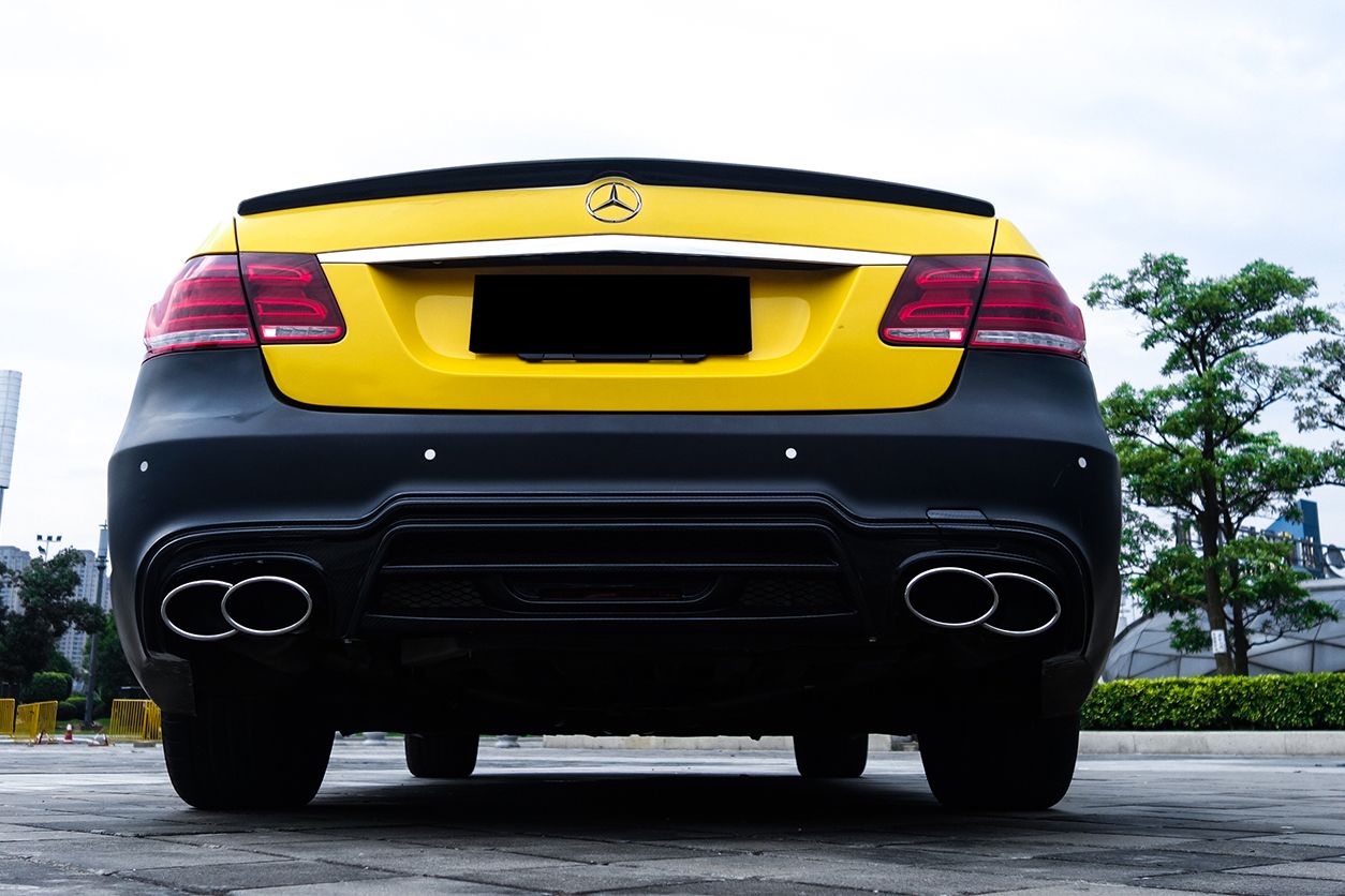 Carbonado 2014-2016 Mercedes Benz E Class W212 WD Style Rear Bumper