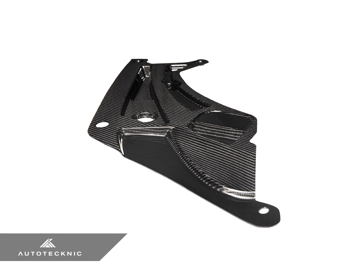 Juego de molduras para el compartimento del motor AutoTecknic Dry Carbon V2 - G80 M3 | G82/G83 M4