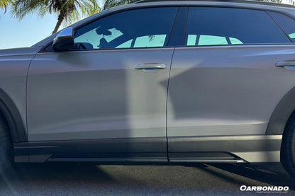 Carbonado 2019-2023 Audi Q8  SQ8  RSQ8 AD Style Dry Carbon Fiber Side Skirts