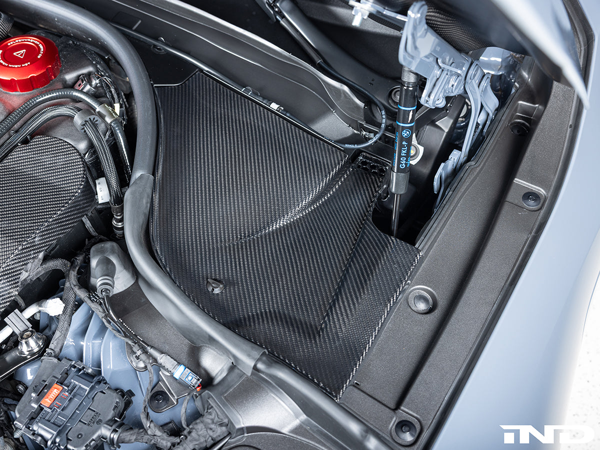 AutoTecknic Dry Carbon Engine Cowl Panel Trim Set - G90/ G99 M5 (ATK-BM-0825-G)