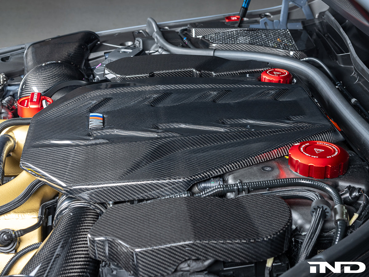 Cubierta de motor de carbono preimpregnado AutoTecknic - G90/G99 M5 (ATK-BM-0827-G)