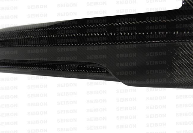 Borde delantero de fibra de carbono estilo Seibon TW (Infiniti G35)