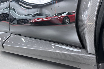 Carbonado 2023-2025 Ferrari Purosangue FUV Type F175 OEM Style Dry Carbon Fiber Side skirts