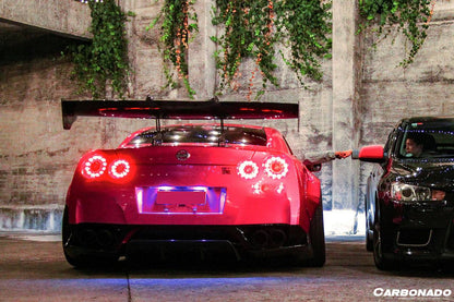 Carbonado DE Style Trunk Spoiler | 2008-2023 Nissan GTR R35