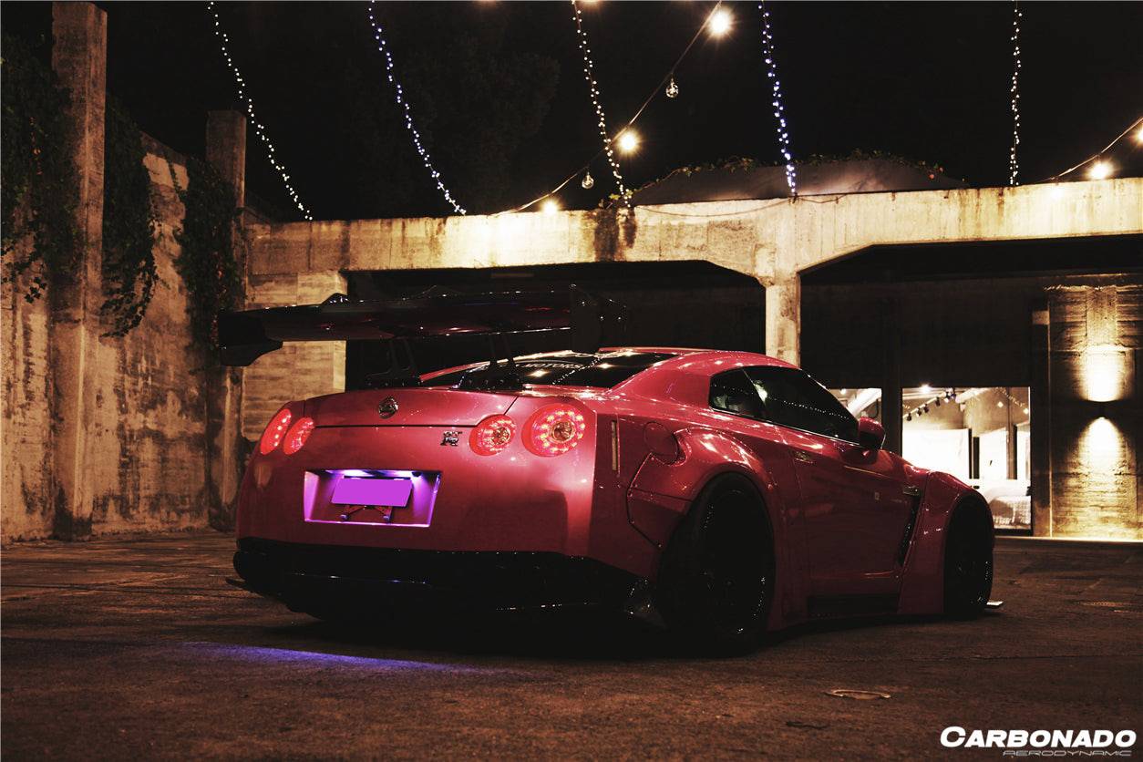 Carbonado DE Style Trunk Spoiler | 2008-2023 Nissan GTR R35