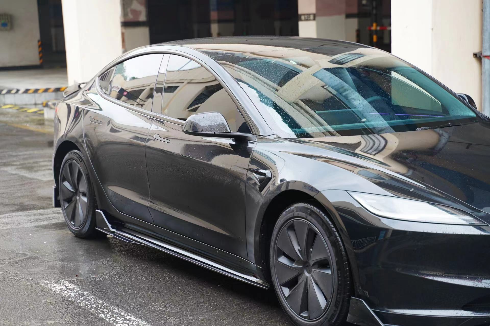 Kit de carrocería con diseño de fibra de carbono estilo Turbo Tesla Model 3 Highland RWD y AWD 2024-UP