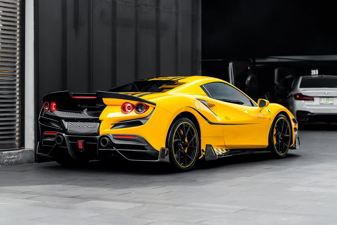 Carbonado MSY Style Autoclave Carbon Fiber Side Skirts | 2019-2024 Ferrari F8