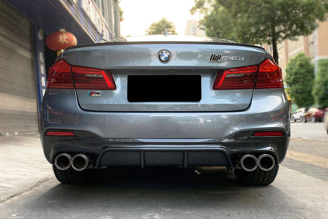 Carbonado 2017-2019 BMW 5 Series G30 G38 M-TECH ECC Style Carbon Fiber Rear Lip