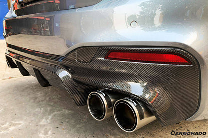 Carbonado 2017-2019 BMW 5 Series G30 G38 M-TECH ECC Style Carbon Fiber Rear Lip