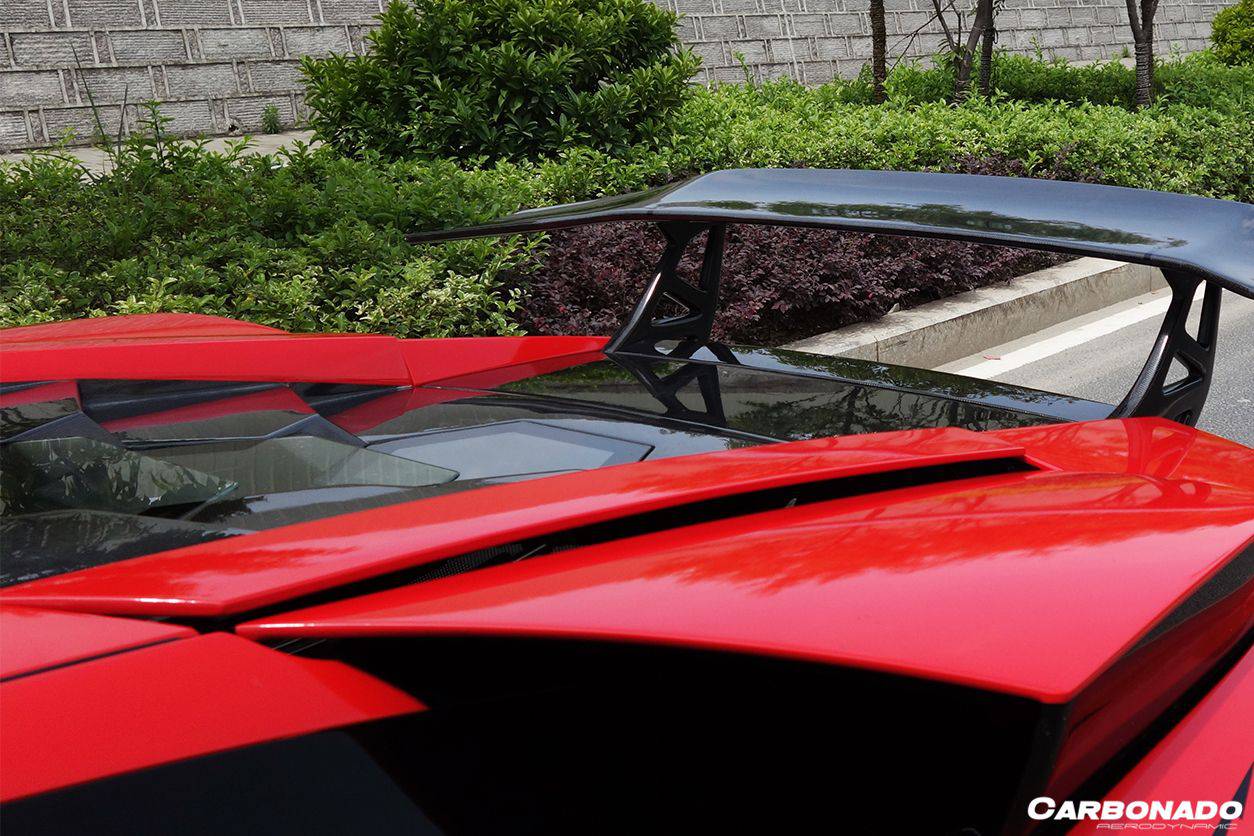 Carbonado 2001-2010 Lamborghini Murcielago LP640  LP670 SV Style Carbon Fiber Engine Trunk