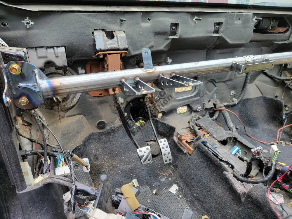 Boosted Fabrication Dash Bar (Evo 8/9)