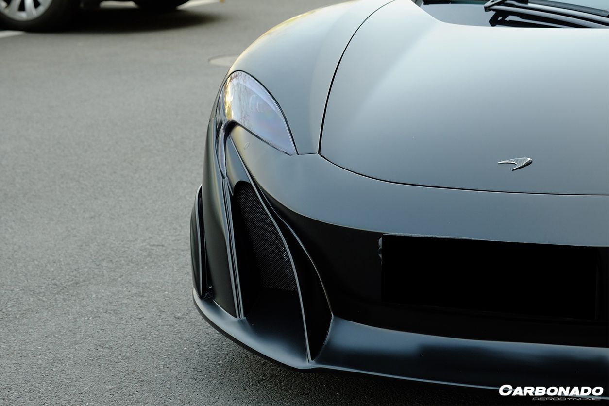 Carbonado 2011-2014 McLaren MP4 12C 675LT Style Part Carbon Fiber Front Bumper And Fender