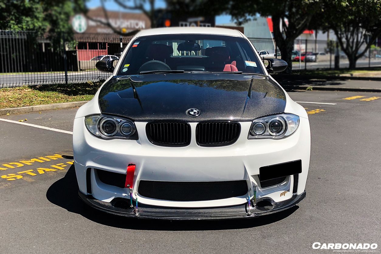 Carbonado 2008-2013 BMW E82 E88 1 Series 1M Style Auto Full Wide Body Kit