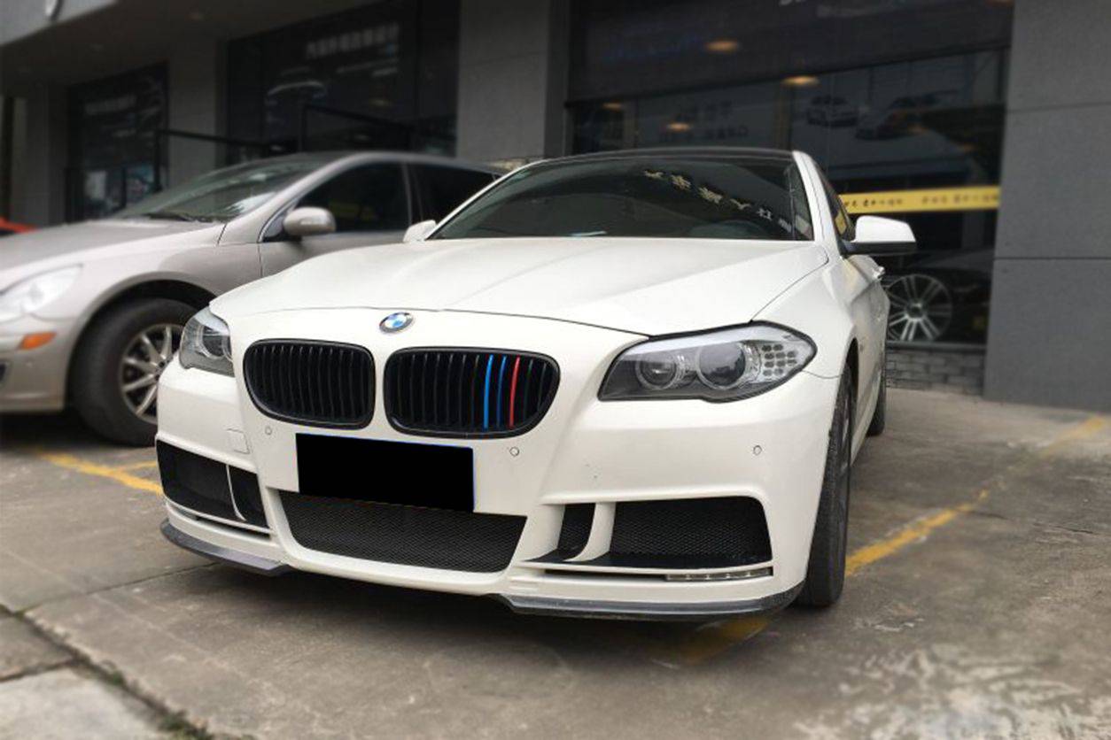 Carbonado 2011-2016 BMW F10 F18 5 Series HM Style Front Bumper