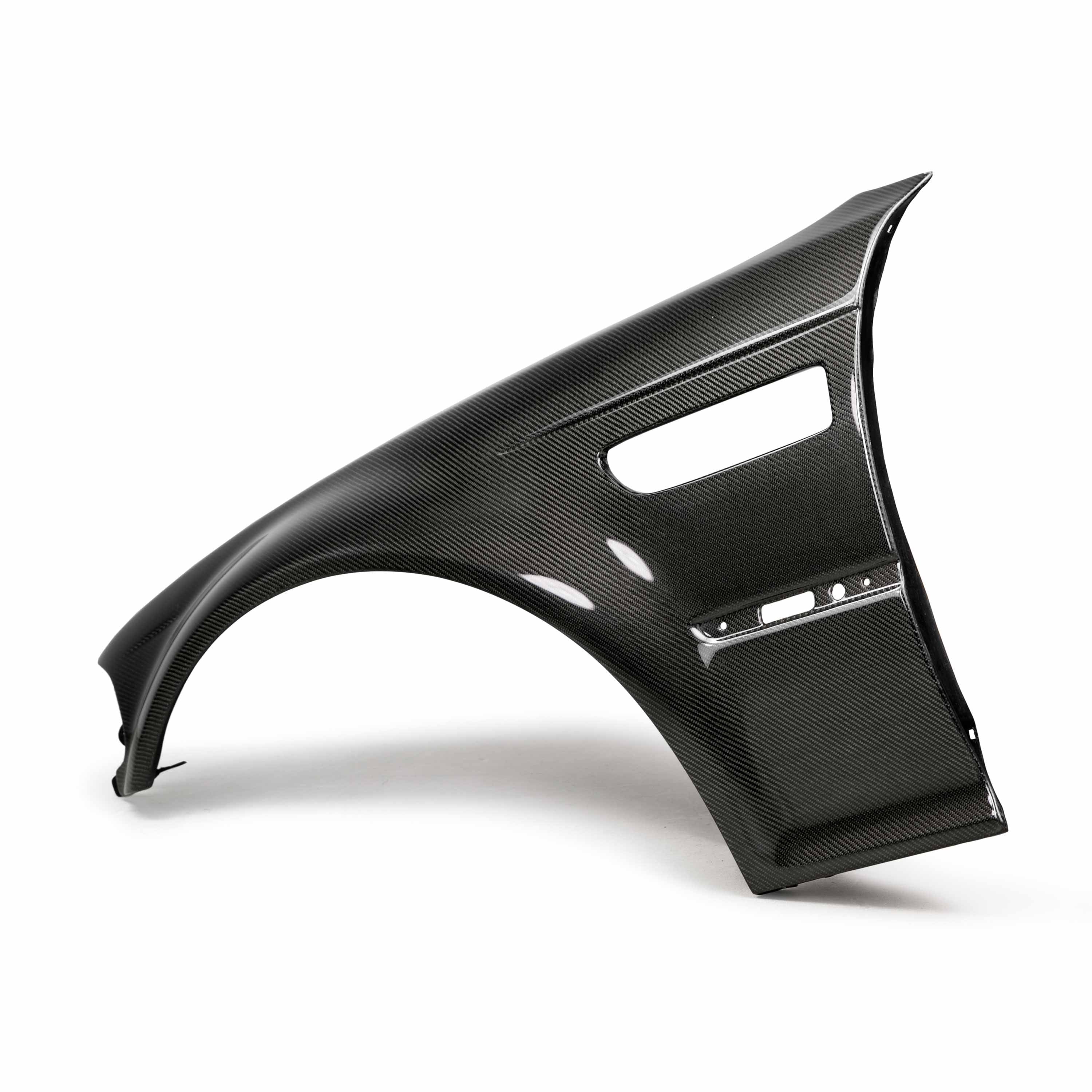 Seibon Carbon Fiber Fenders (01-05 BMW E46 M3) (SEIFF0105BMWE46M3)