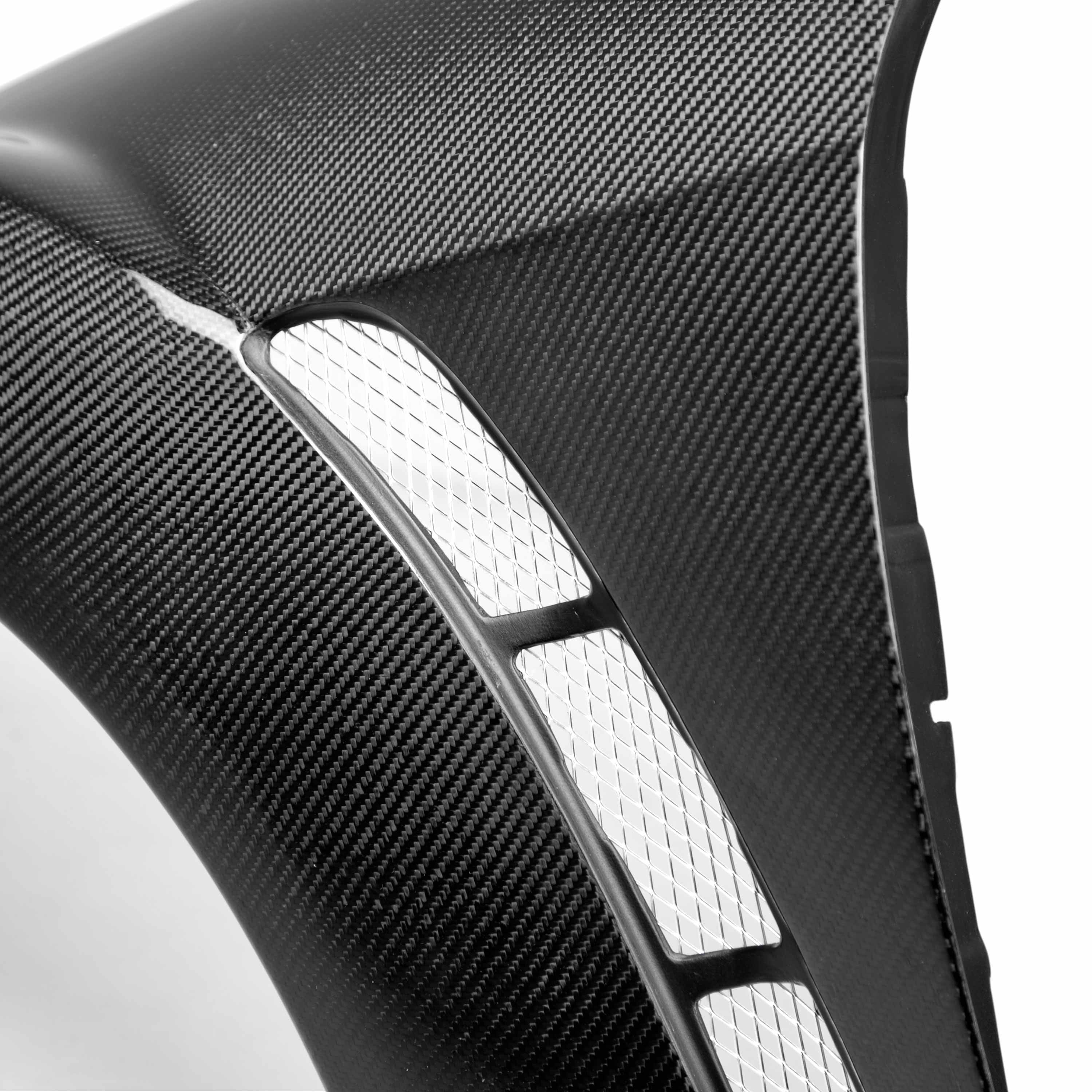 Seibon Carbon Fiber Fenders (Mazda RX-8)