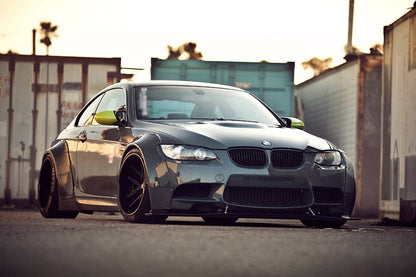 Carbonado 2008-2012 BMW M3 E92  E93 DE Style Wide Body Kit