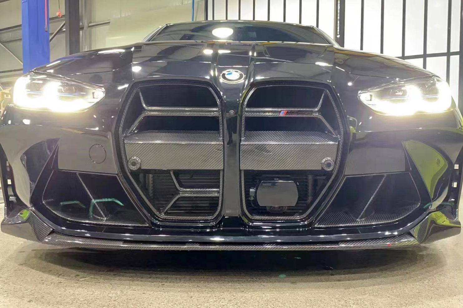 Parrilla de fibra de carbono seca estilo CS para BMW M3, G80, M4, G82 y G83 (modelos 2021-UP) (para vehículos con accesorios)