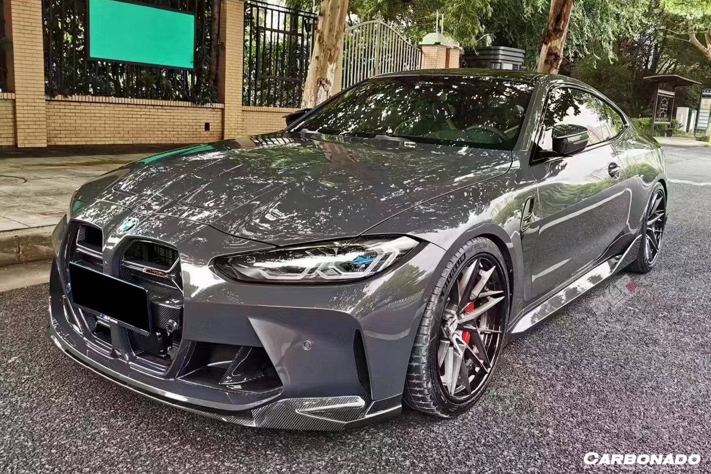 Parrilla de fibra de carbono seca estilo CS para BMW M3, G80, M4, G82 y G83 (modelos 2021-UP) (para vehículos con accesorios)