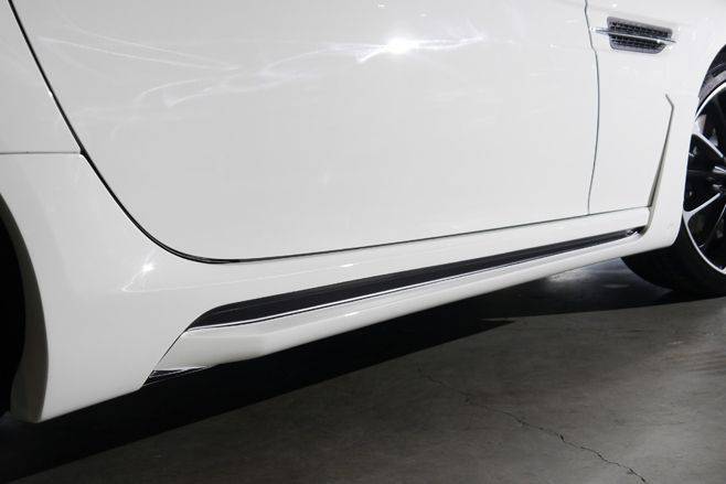 Faldones laterales estilo WD para Mercedes Benz SLK CLASS R172 Carbonado 2011-2015