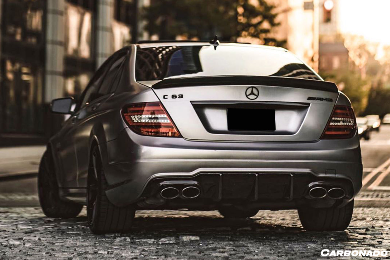 Faldón trasero de fibra de carbono estilo Mercedes Benz W204 C63 AMG RZ Carbonado 2012-2014