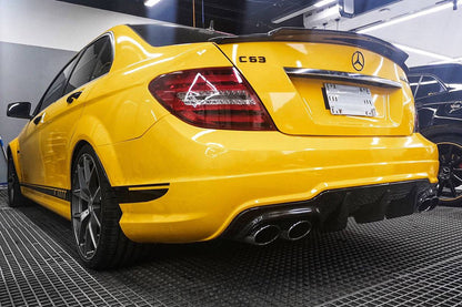Faldón trasero de fibra de carbono estilo Mercedes Benz W204 C63 AMG RZ Carbonado 2012-2014