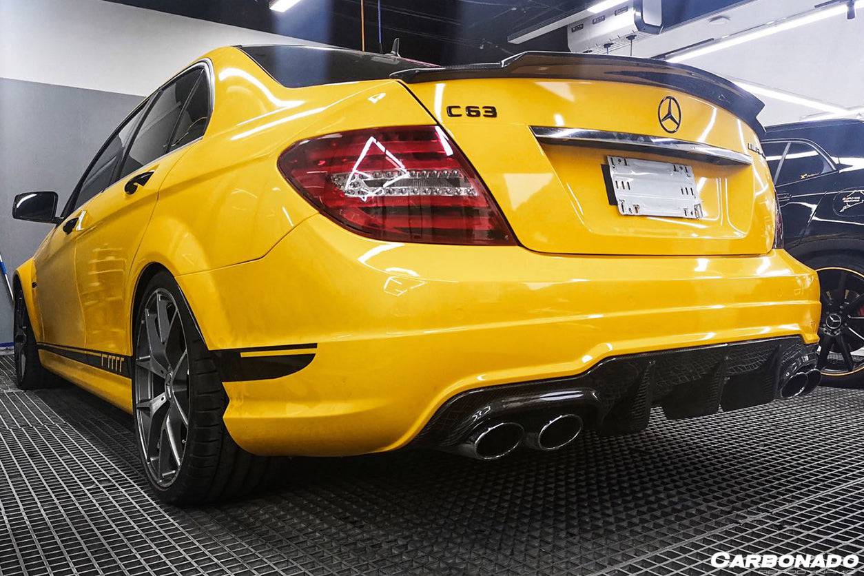 Carbonado 2008-2013 Mercedes Benz W204 Sedan C Class C63 AMG C74 Style Carbon Fiber Spoiler