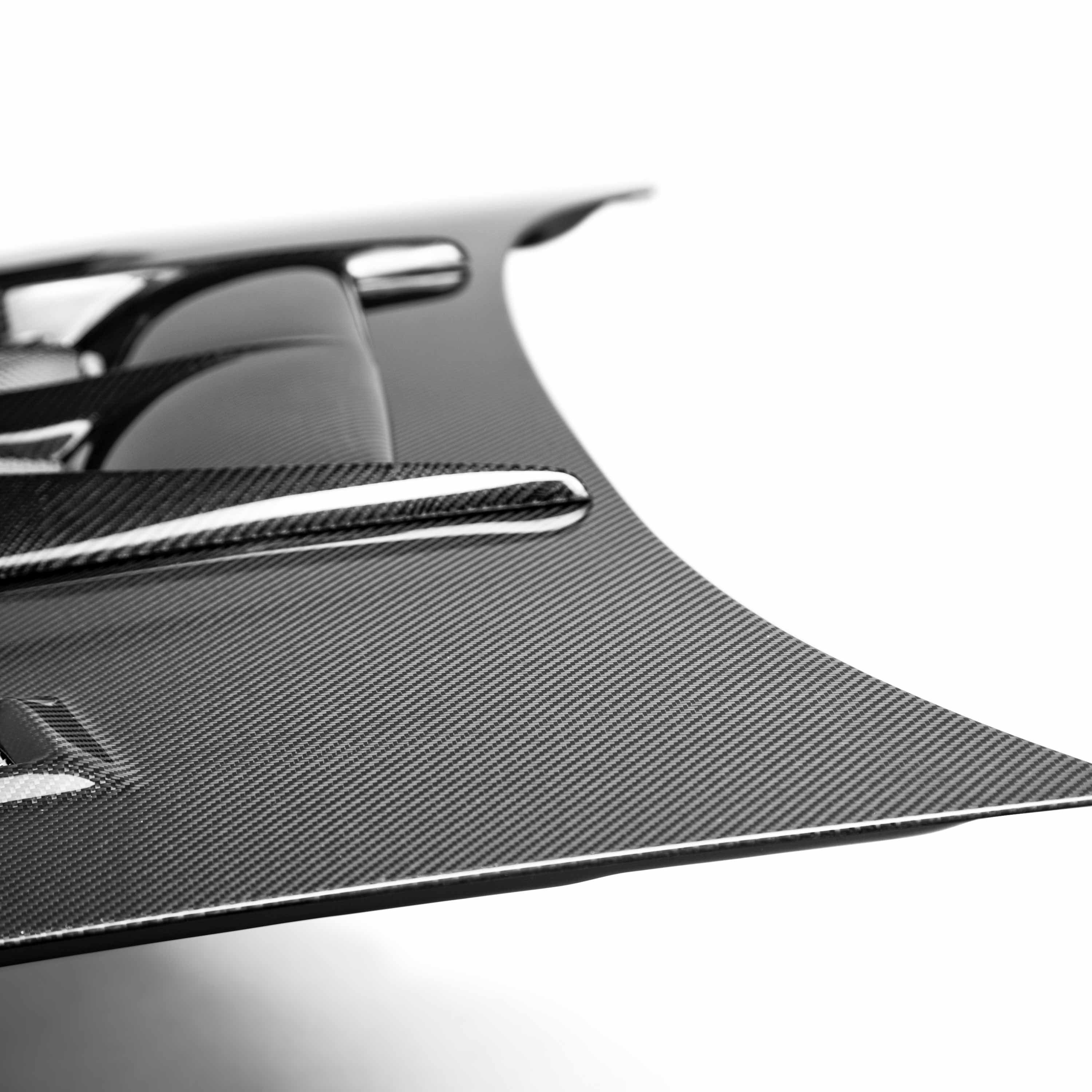 Seibon CW Carbon Fiber Hood (04-05 Subaru WRX/STi) (SEIHD0405SBIMP-CW)