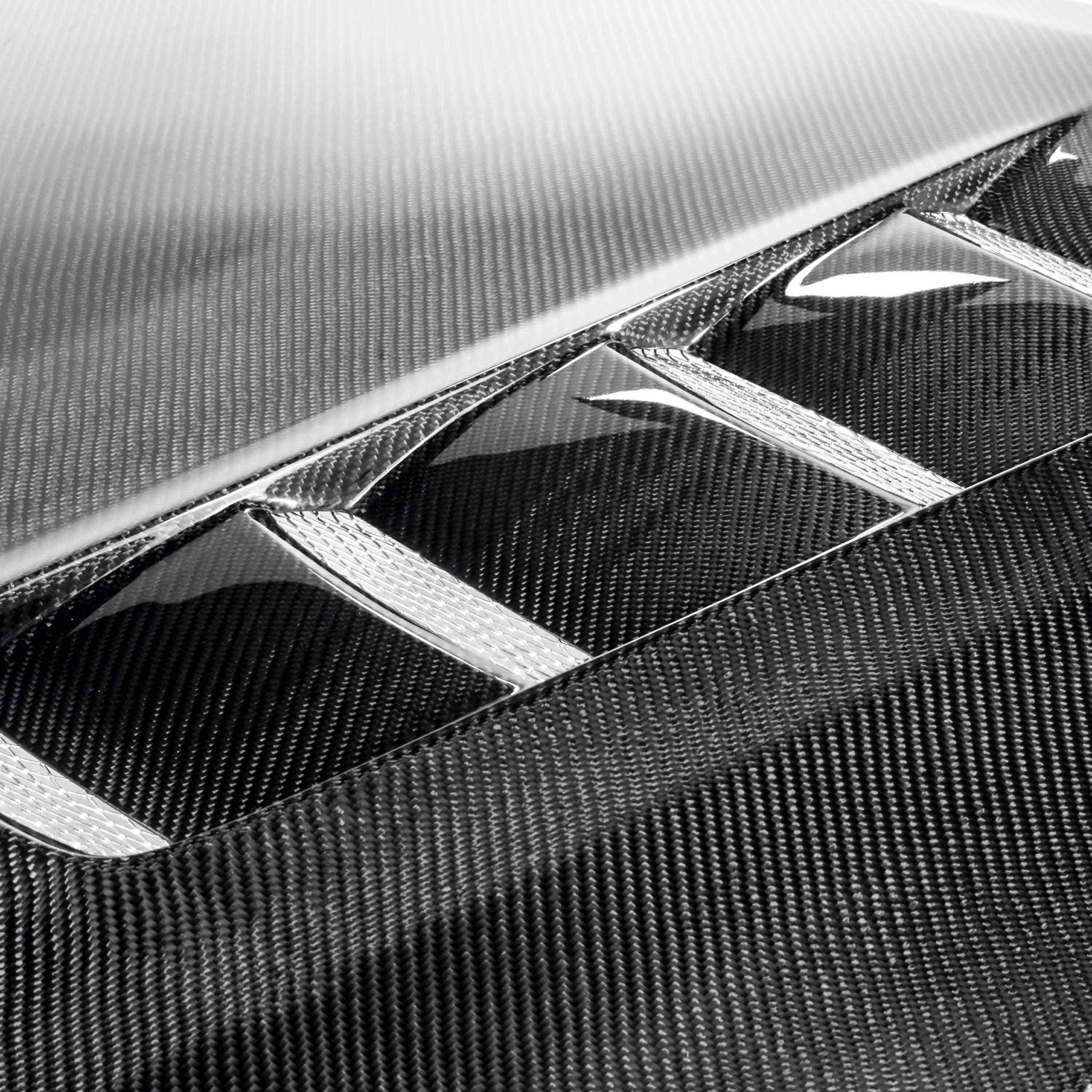 Seibon TSII-Style Carbon Fiber Hood (06-12 Lexus IS 250/IS 350 Inc. Convertible)