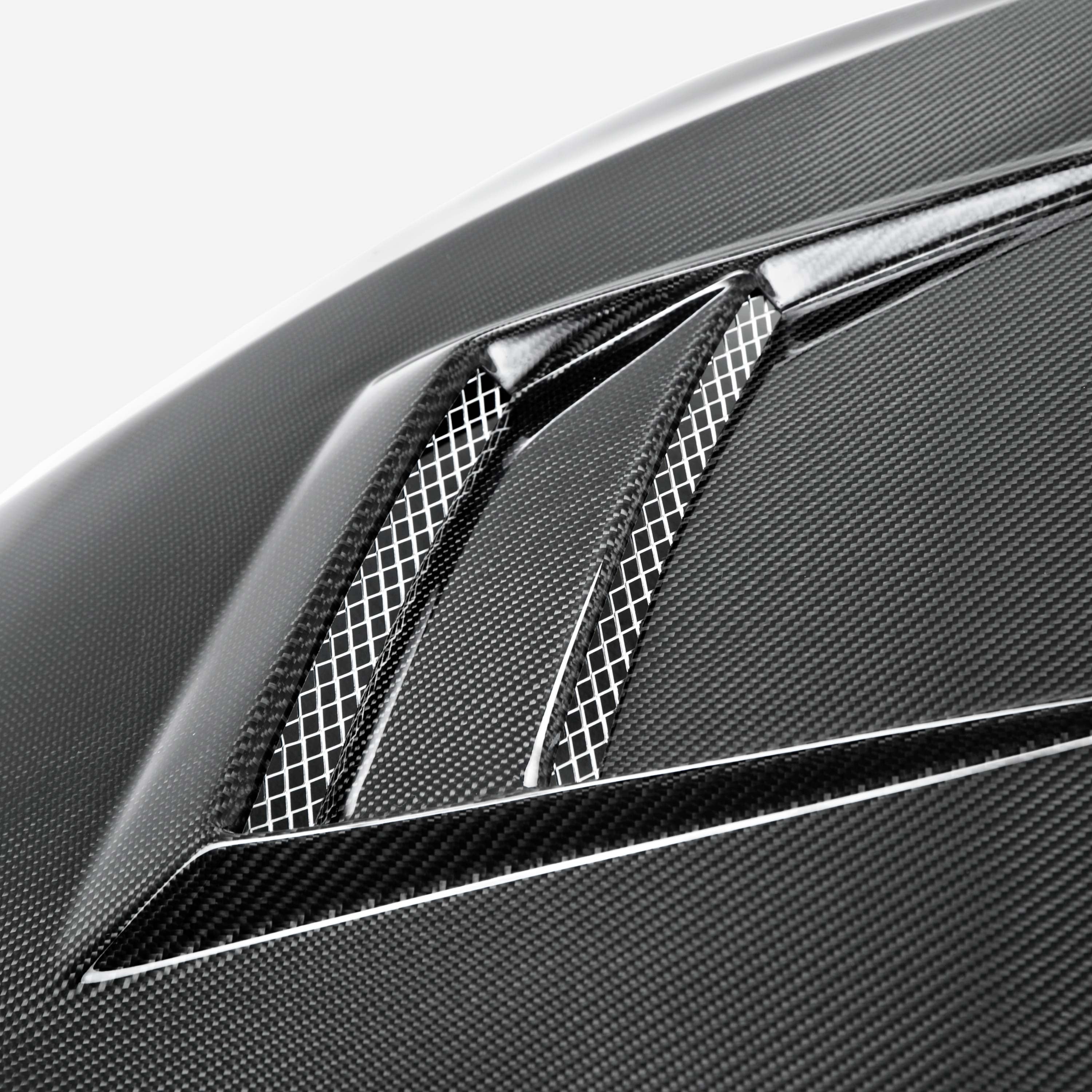 Seibon DV-Style Carbon Fiber Hood (Evo X)