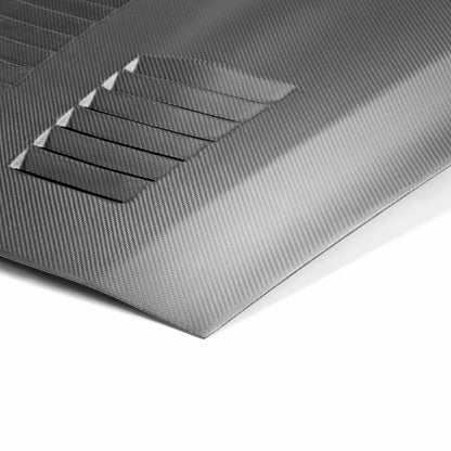 Seibon GT-Style Dry Carbon Fiber Hood (09-16 GT-R)