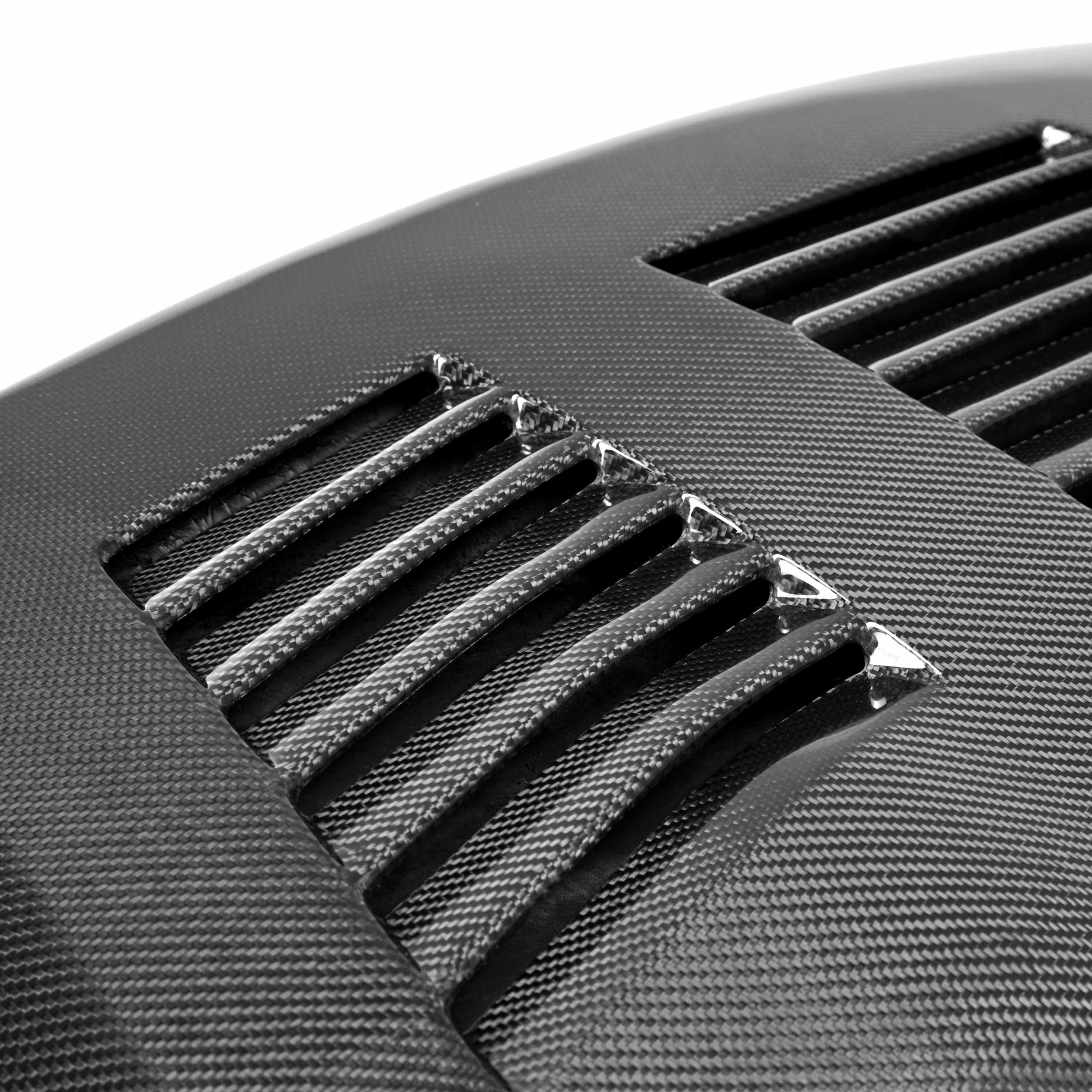 Seibon GTII-Style Carbon Fiber Hood (09-16 GT-R)