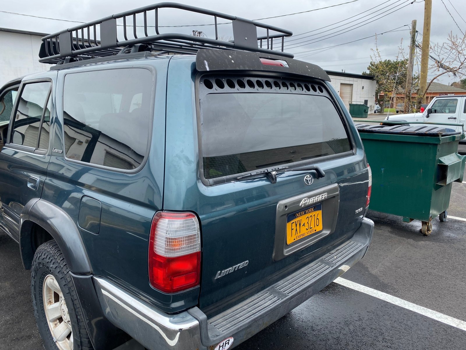 Visual Autowerks 4Runner 3rd Gen Hatch Window Vent - 2