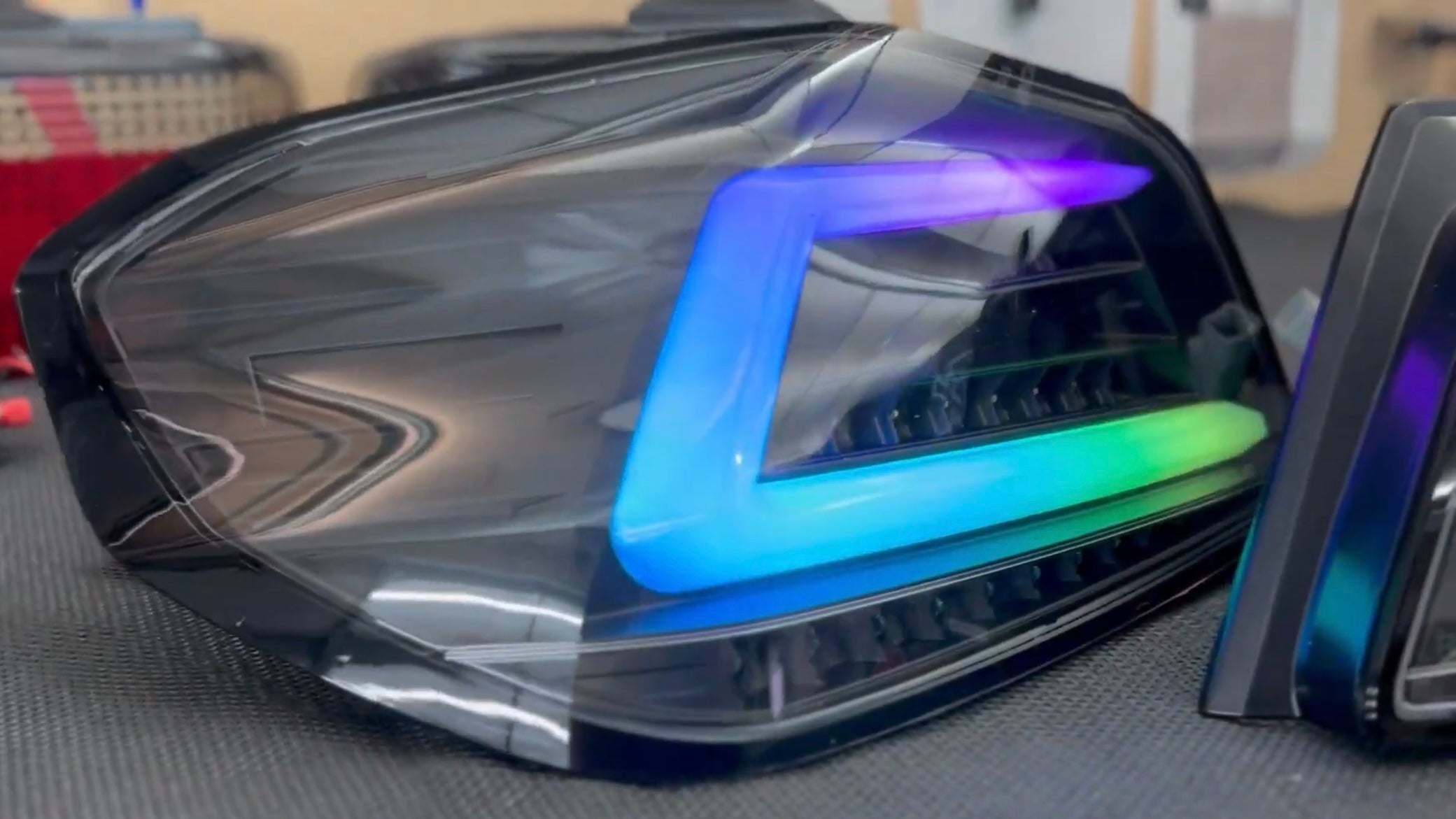 Luces traseras NTXGlow Black con cambio de color | Subaru WRX/STI 2015-2021