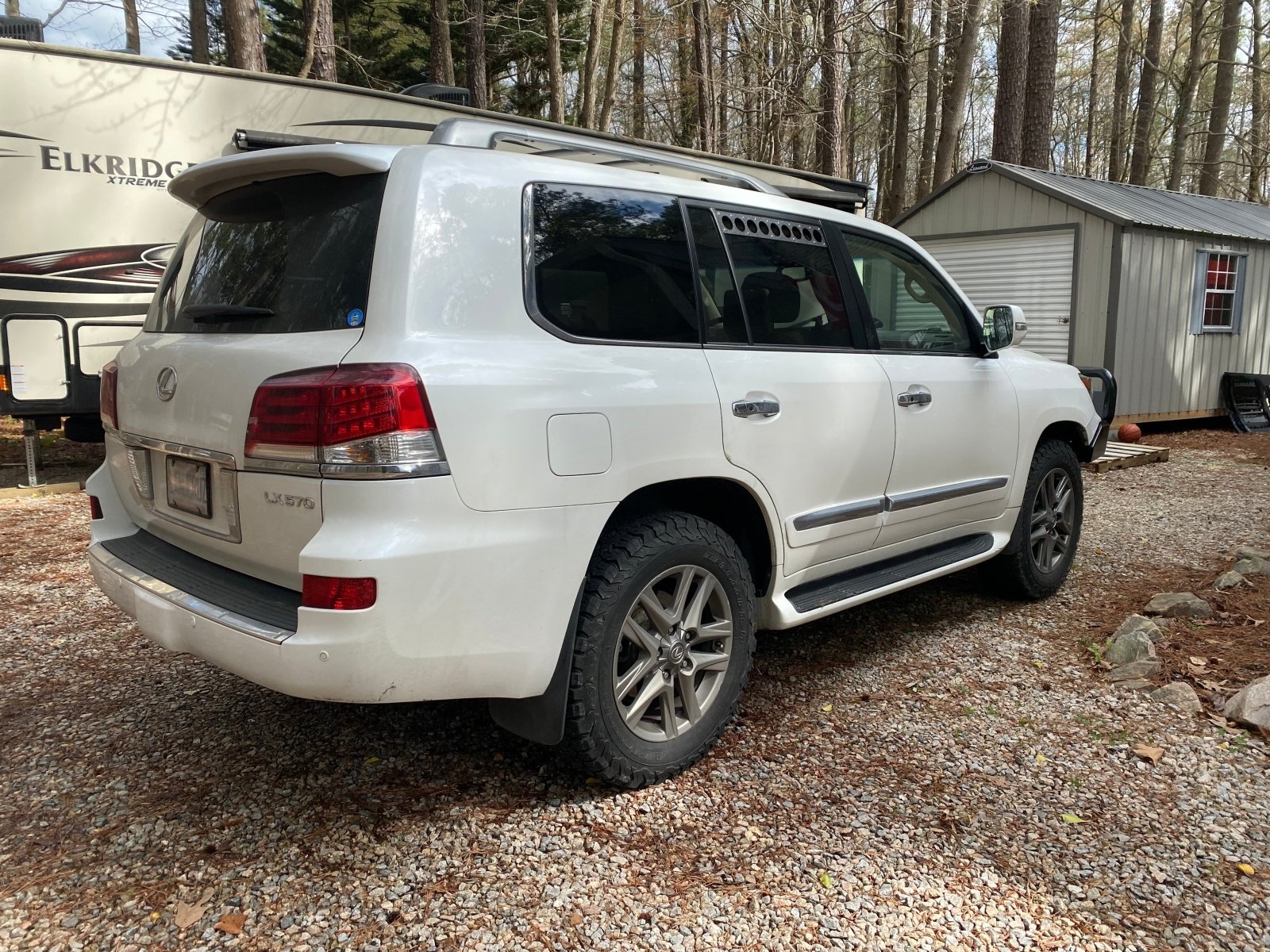 Visual Autowerks Toyota LC200/Lexus LX570 Window Vents - 4