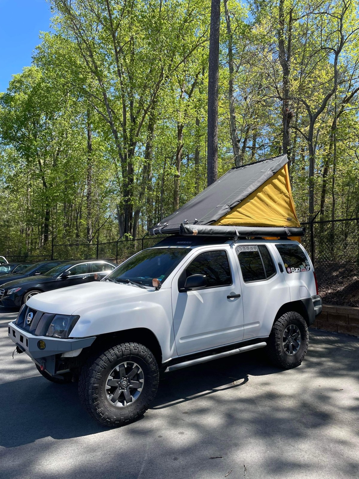 Visual Autowerks Nissan Xterra Window Vents (2nd Gen) - 1