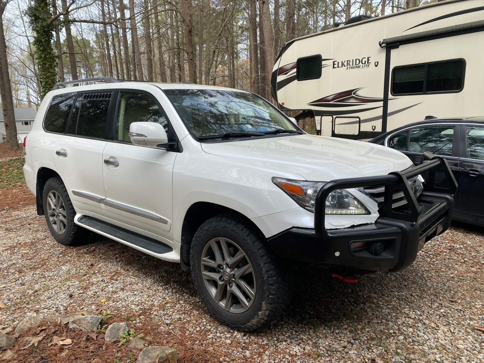 Visual Autowerks Toyota LC200/Lexus LX570 Window Vents - 2