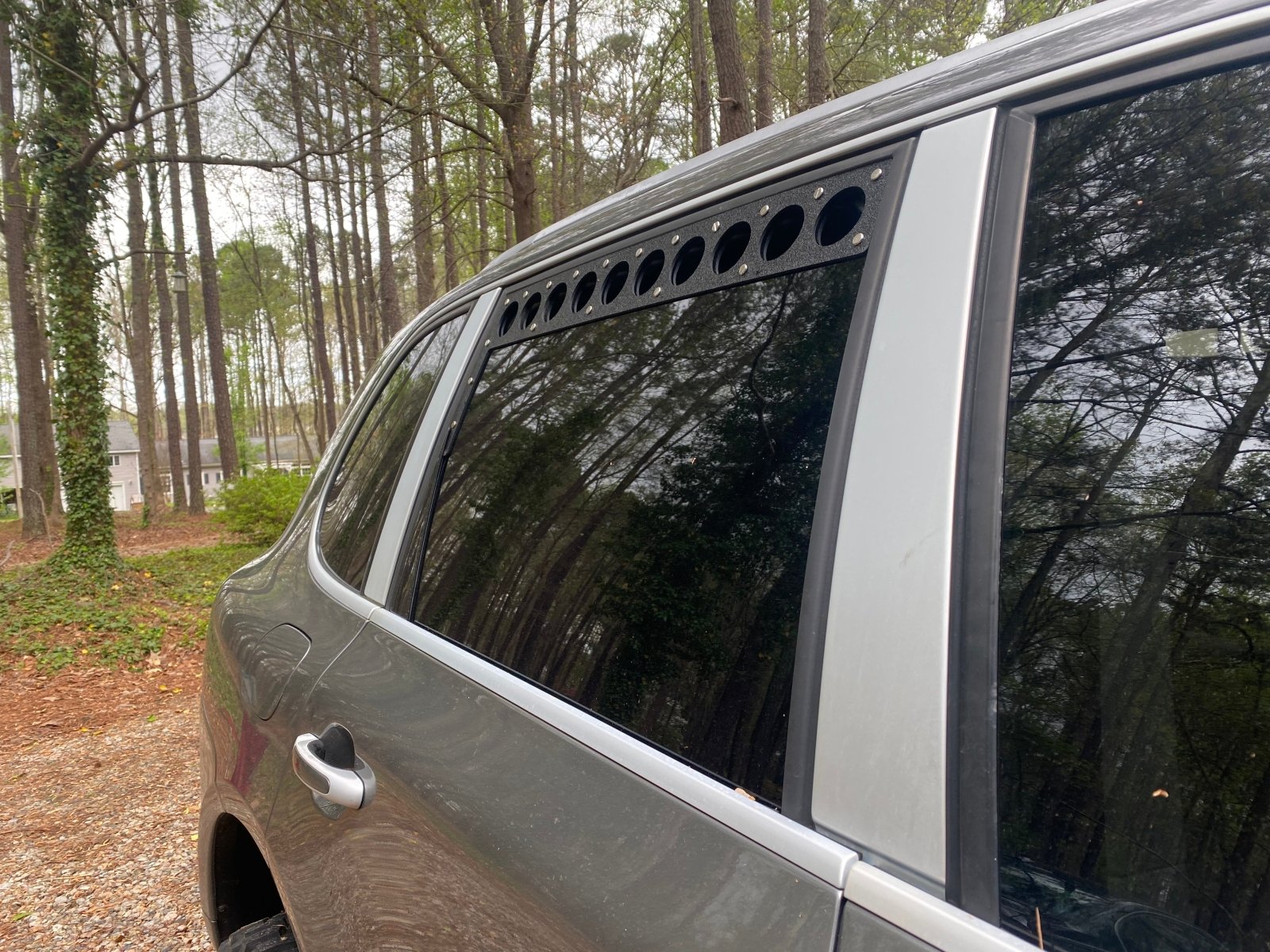Visual Autowerks Porsche Cayenne/VW Touareg Window Vents (955/957/T1/T2) - 7