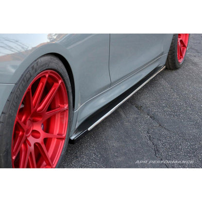 APR Carbon Fiber Side Rocker Extension/ Side Skirt (BMW F82 M4)