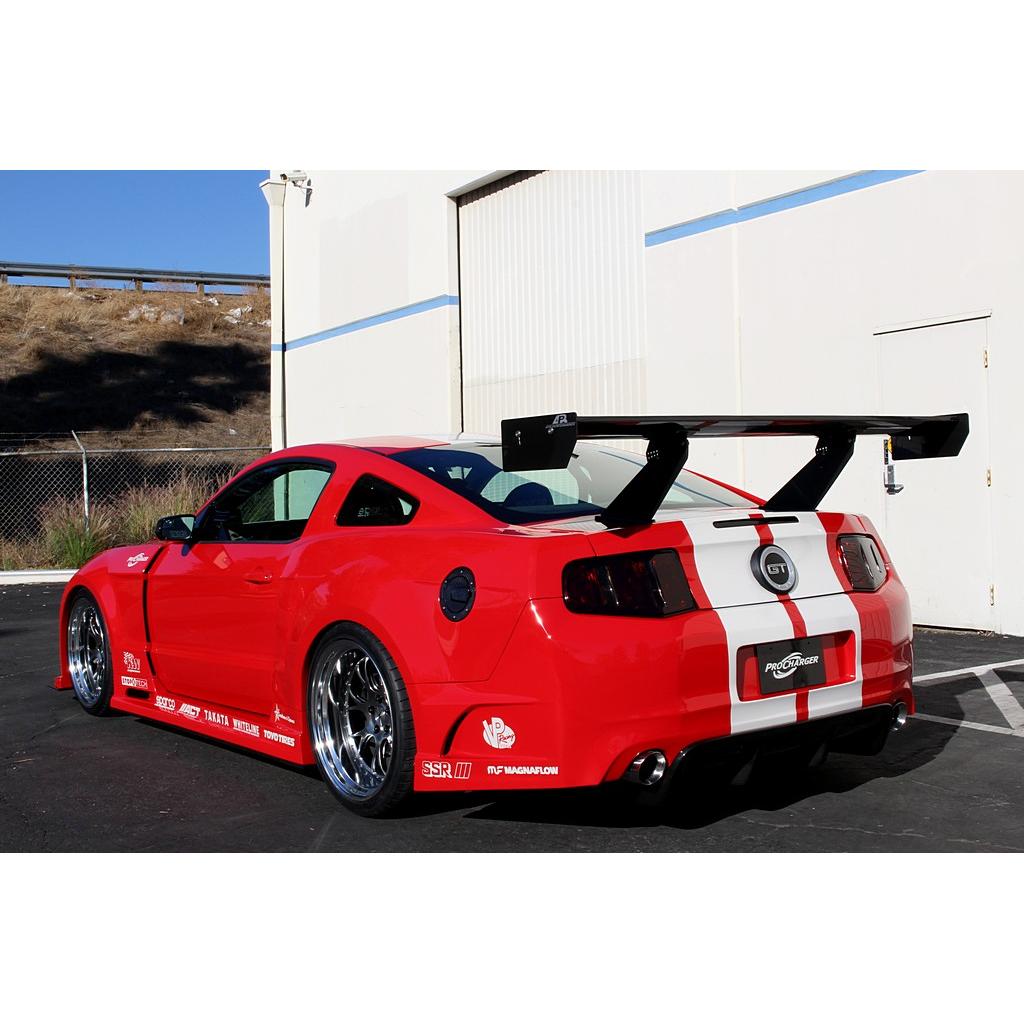 Alerón ajustable de fibra de carbono APR GT-250 (Ford Mustang 2010-2014)