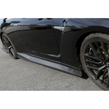 APR Carbon Fiber Side Rocker Extensions/ Side Skirt (2017-2022 Nissan GTR R35)