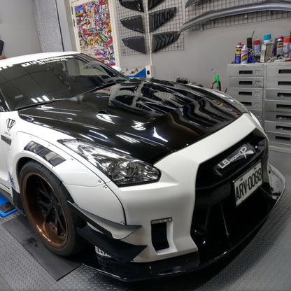 JDMuscle [GT-R 17-24] Capó de fibra de carbono - Estilo LB