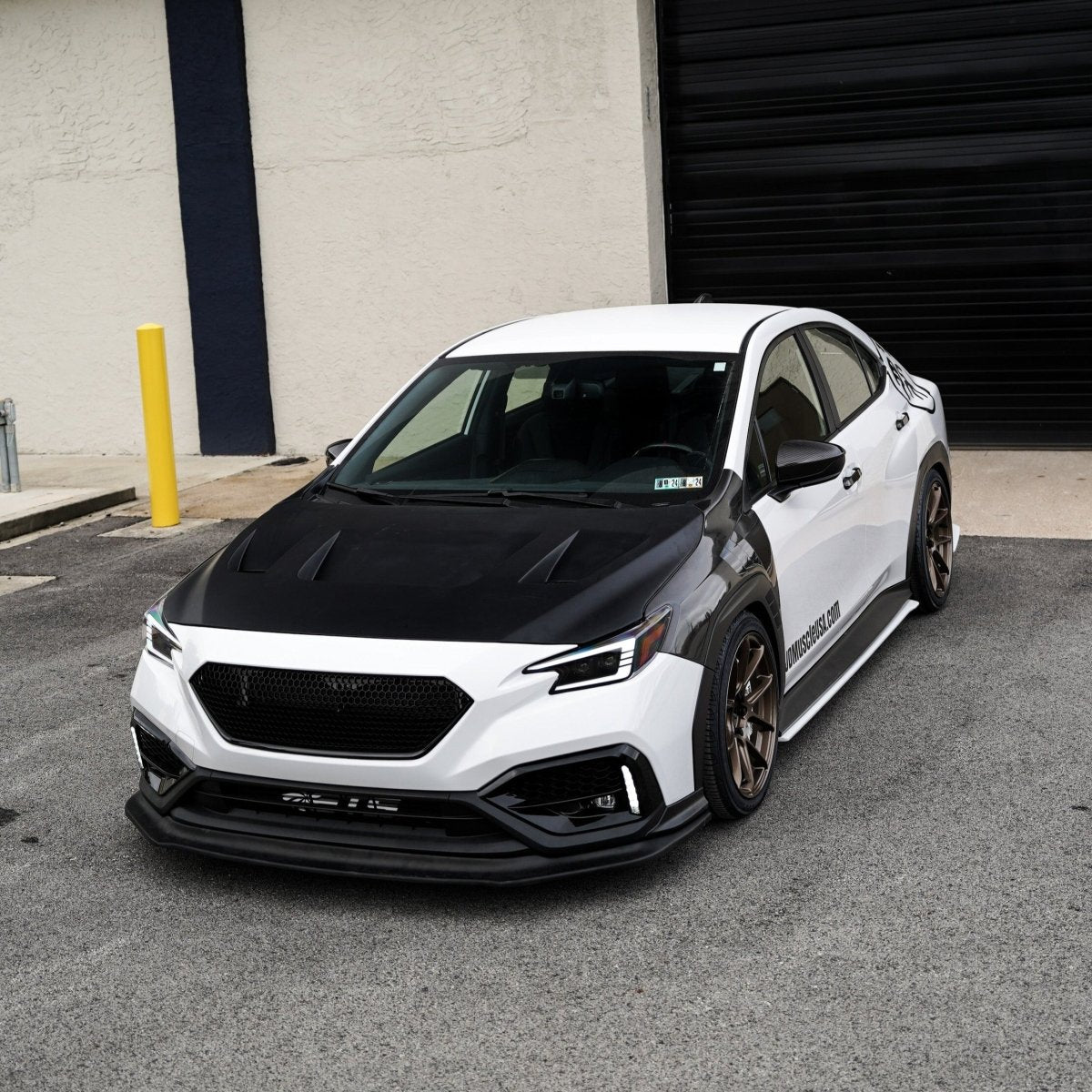 JDMuscle [WRX 22-25 con FMIC] Capó sin pala de fibra de carbono V1