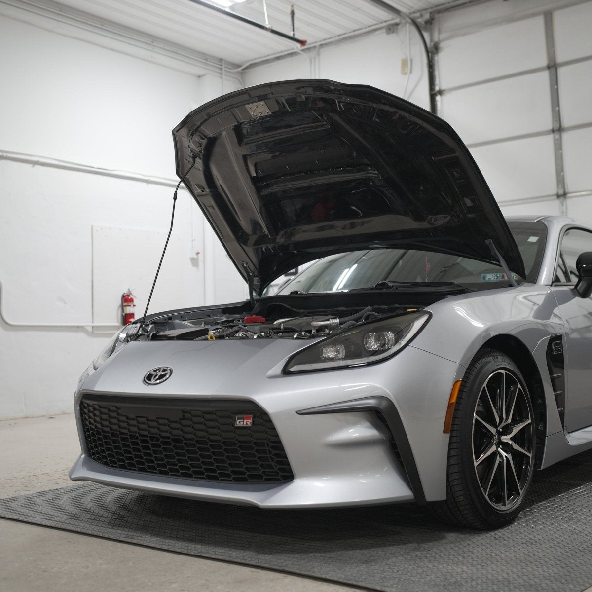 JDMuscle Tanso Carbon Fiber Hood - STI Style (22+BRZ/GR86)